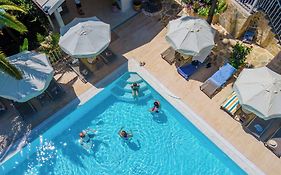 Golden Lighthouse Hotel